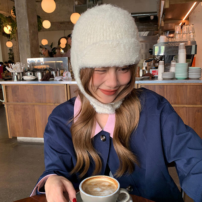 New Trooper Buckle Bonnet Hat Ivory IVORY