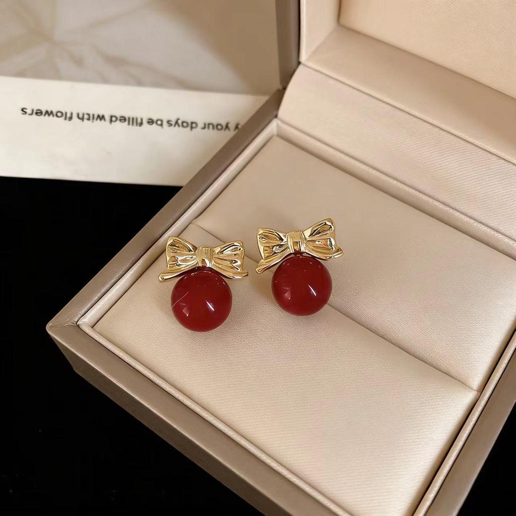 Elegant Retro Hong Kong Red Pearl Stud Earrings for Women - Light Luxury and Fashionable Ear Jewelry