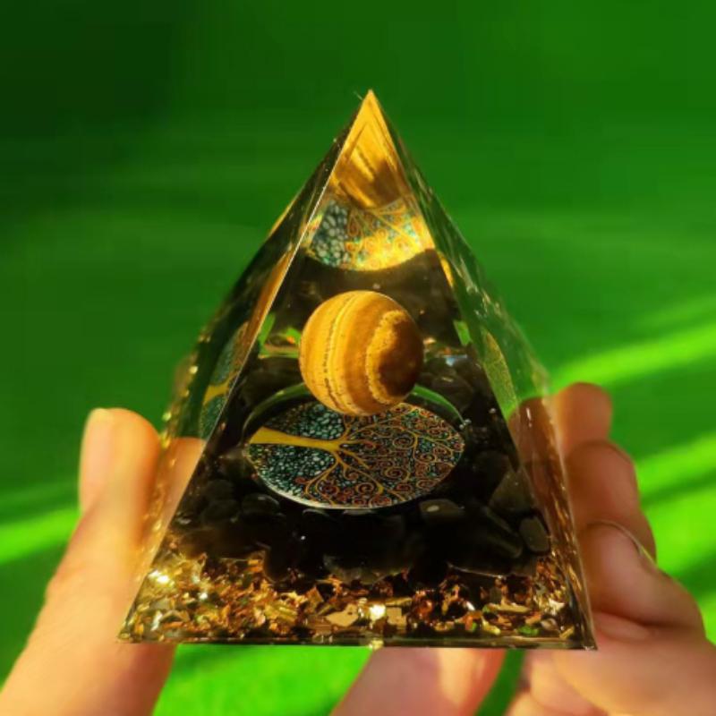 6cm Energy Pyramid Orgonite Reiki Natural Amethyst Ball Healing Crystal Chakra Tool Ornaments Resin Stones Home Decoration Gifts