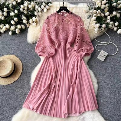 Pembe Tığ İşi Dantel Hollow Out Nakış Patchwork Pileli Elbise Yeni Yaz Kadın O Yaka Fener Kol İnce Tatil Parti Elbisesi