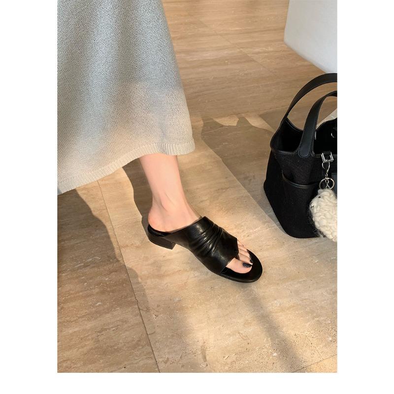 ~ Minimalist old money wind wide upper cowhide pleated versatile thick heel cool slippers female summer