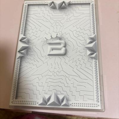 [OCCASION] ALBUM BIGBANG 2012