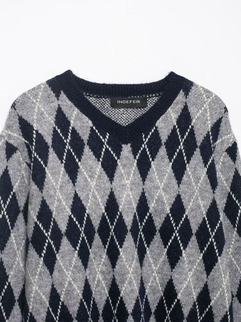 European and American style, new women's clothing, foreign style fashionable rhombus knitted sweater 2142/227/055