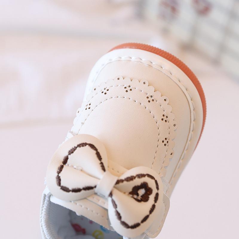 Walking Shoes for Spring/Autumn Beginners, Baby Shoes 0-1-2 Years Old, Infant Soft-Soled Princess Squeaky Shoes.
