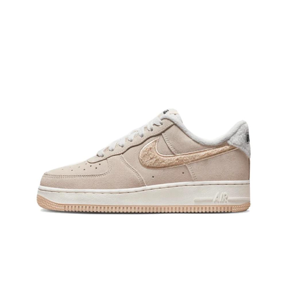 Nike Air Force 1 Low ‘07 SE Sanddrift Gum Fleece