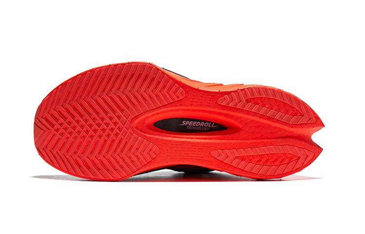 Saucony Endorphin Pro 4 Black Vizired (Women's)