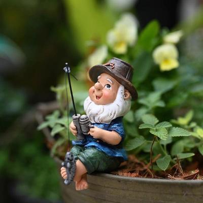 Mini Fisherman Gnome Garden Resin Statue Outdoor Gnome Ornament Funny Lawn Gnome Fisherman Statue Creative Garden Gnome Decor