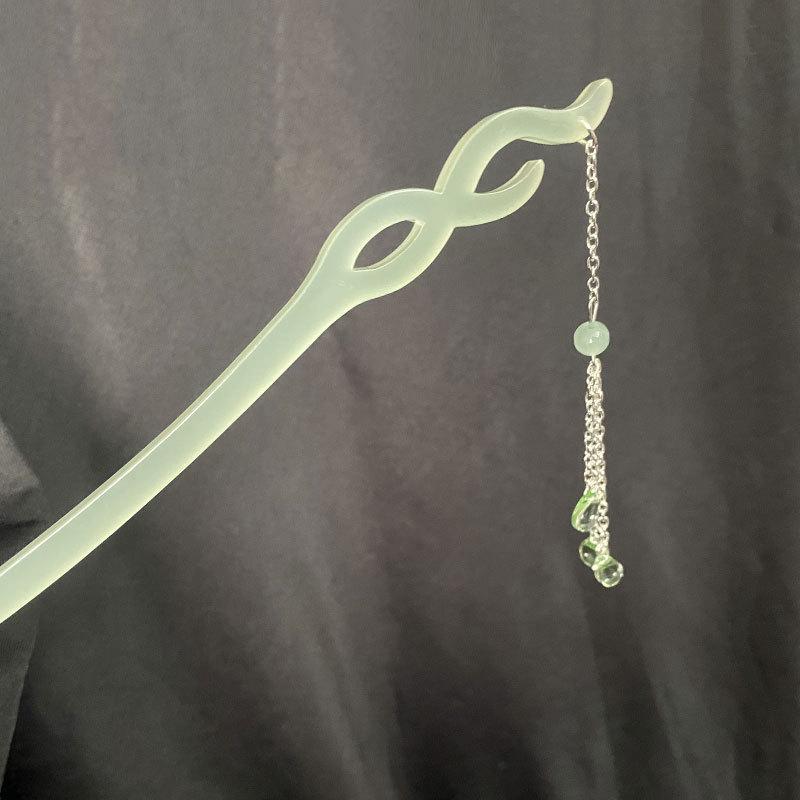 Exquisite Vintage-Inspired Tassel Hairpin for Women - Elegant Hanfu Cheongsam Style Headdress