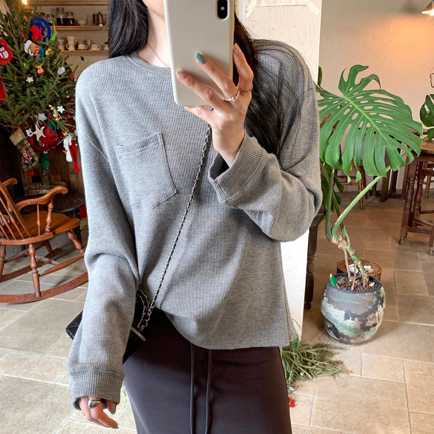 

Women s Korean Style Grey Waffle Knit Long Sleeve T-Shirt: Slimming Loose Fit with Pockets, Winter New Arrival Small серый