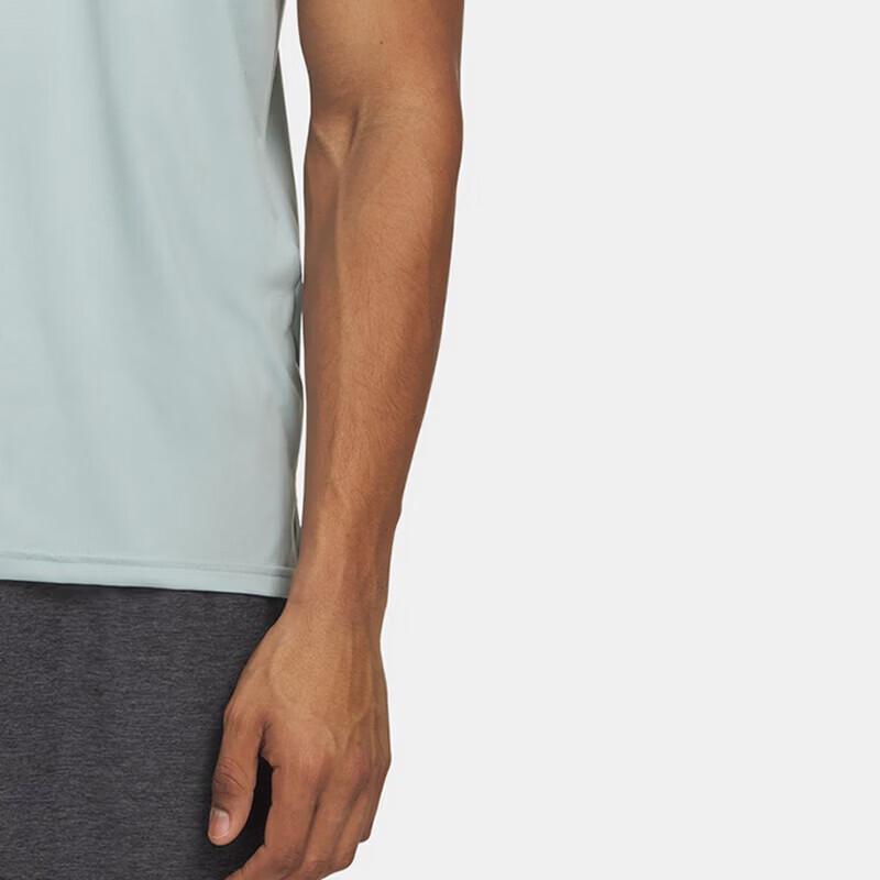 Under Armour Men's Comfortable Casual Short-Sleeve T-Shirt