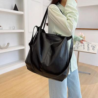 Large Capacity Black Shoulder Bags For Women Large Shopper Bag Solid Color Soft Leather Crossbody Handbag Lady Travel Tote Bag