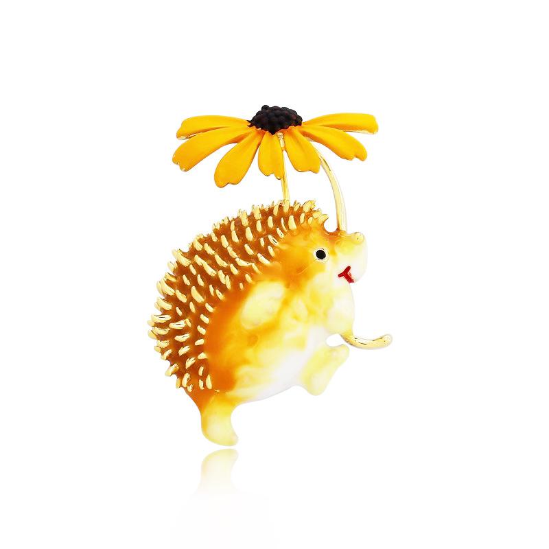 Little Hedgehog Brooch, Women's Creative Enamel Animal Brooch, Personalized Suit Pin