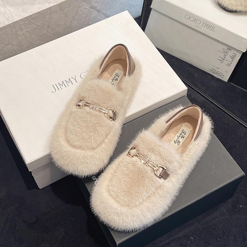 Mao Mao shoes women's outer wear 2025 new Doudou shoes winter plush popular warm plush shoes lazy shoes
