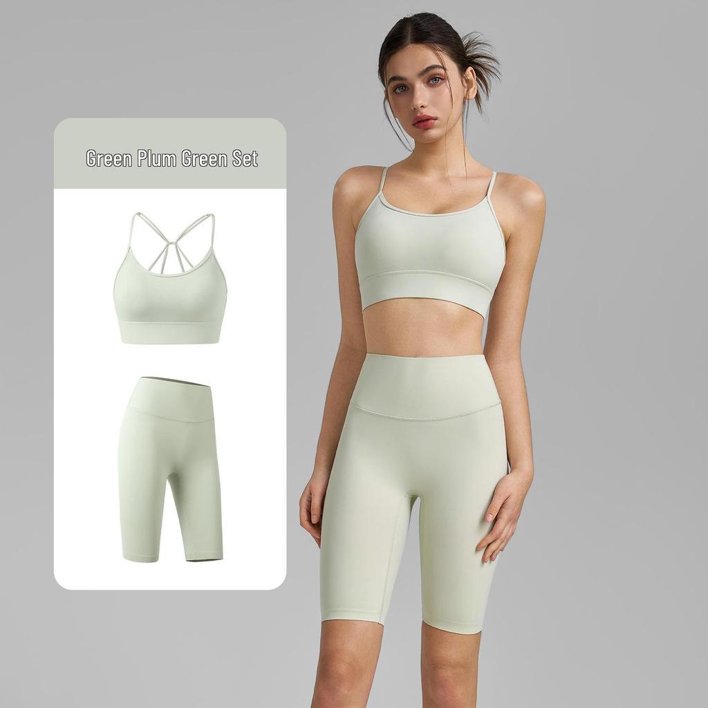 Autumn 2025 Women's Two-Piece Fitness Set: Lycra Yoga Capris & Sports Bra
