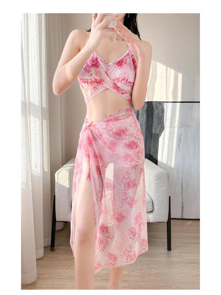 2025 Women's Slimming Three-Piece Bikini Set: Seaside Vacation & Hot Spring-Ready, Conservative Belly-Covering Swimsuit.