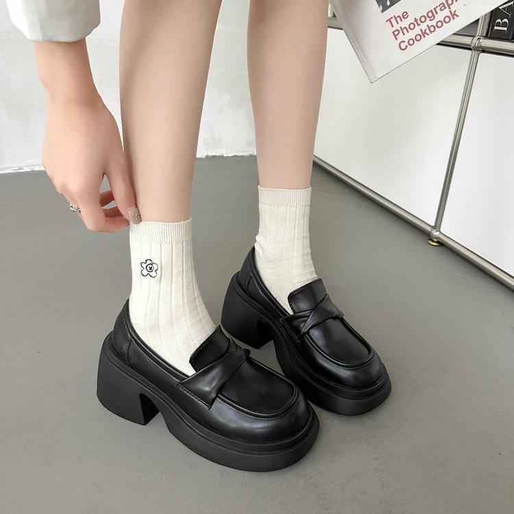 

Summer Kolaya thick heel muffin platform leather shoes women s autumn and winter new pedal versatile 35 чорний