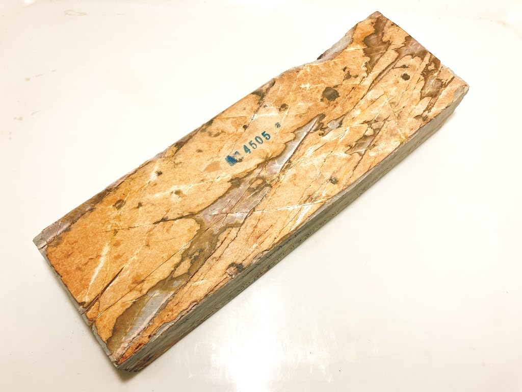 Natural Yamashiro Thin Blade with Whetstone, Masamotoyama, Brand, Umegahata, Ukyo-ku, Tentou, Scratches, 30-cut, 8-inch Long, #05 / 1,791g