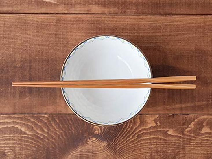 Tableware East Lightweight Porcelain Rokubei Tea Mesh Small Flower Set of 2 Japanese Tea Japanese Tea Tea Tea Rice Lightweight Tableware Bowls,