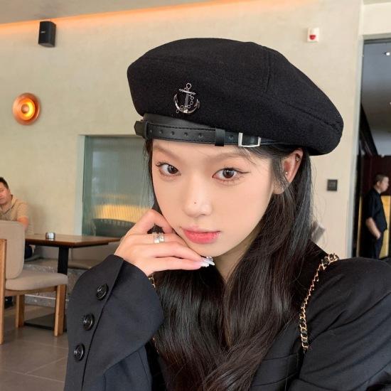 Japanese College Style Beret Women'S Autumn And Winter Retro Literary And Artistic Octagonal Hat Ins Face Small Flat Top Painter Hat