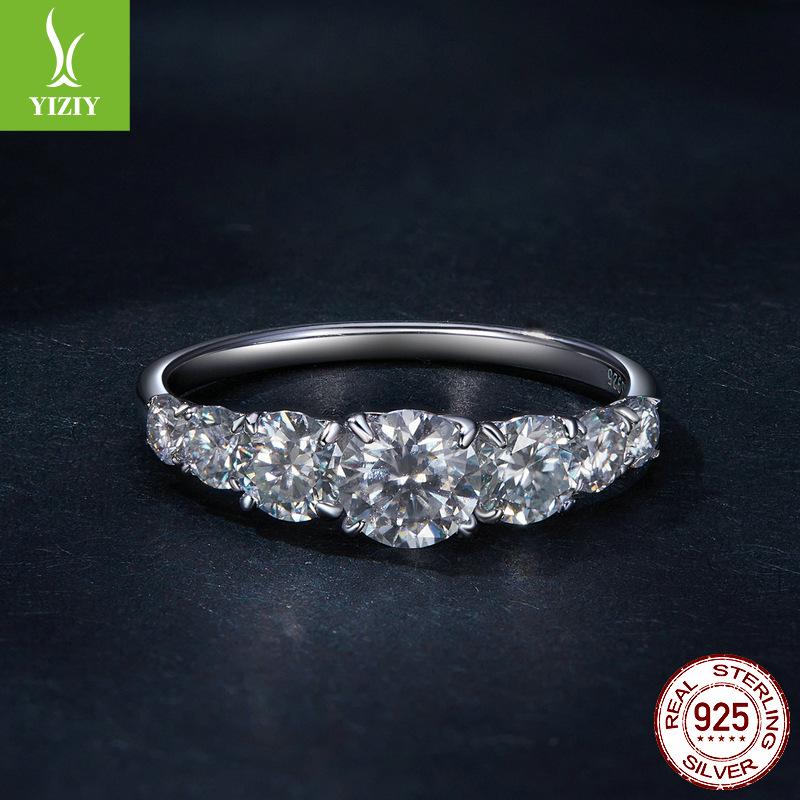 50 Points Moissanite Ring Proposal, Classic Sparkling Luxury Love Ring Holder 925 Sterling Silver Wedding Ring