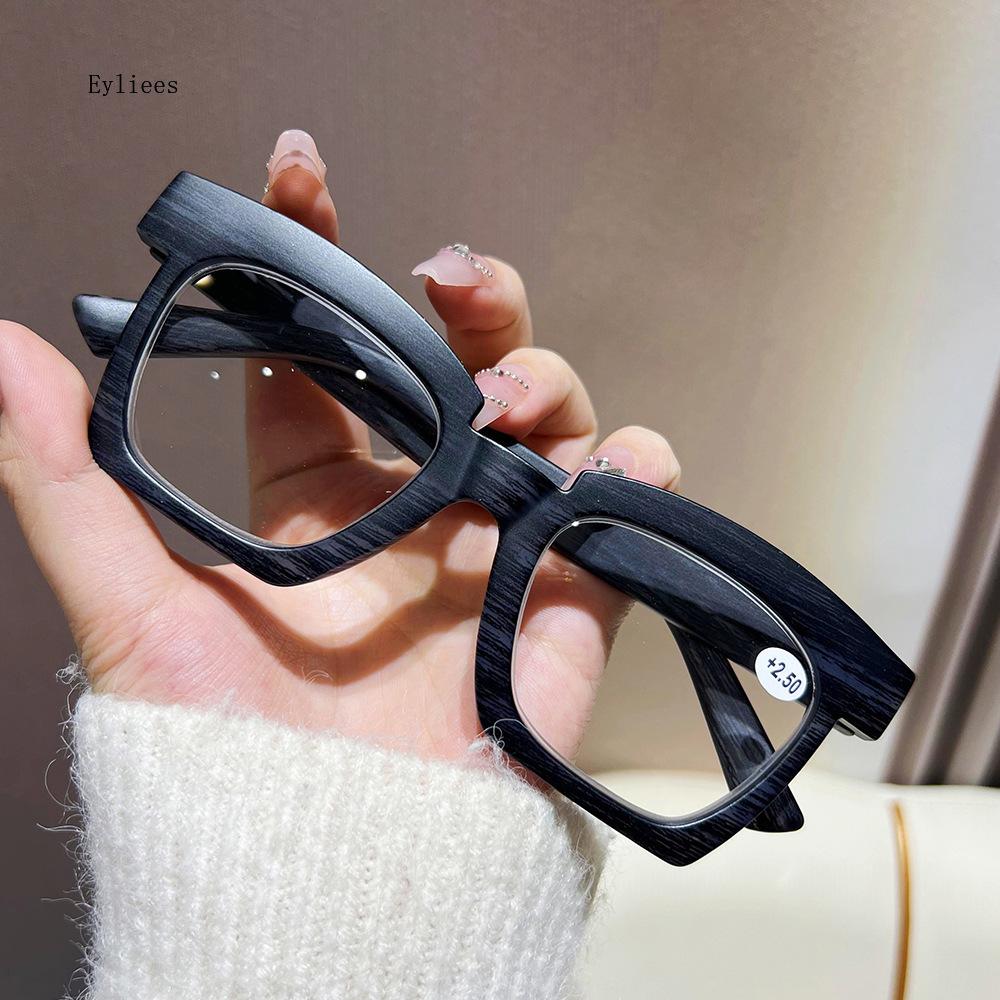 Imitation Wooden Reading Glasses Mens Square Prebyopia Spectacles Eyeglasses Unisex +1.0to+4.0 Europe&America Glasses Frame