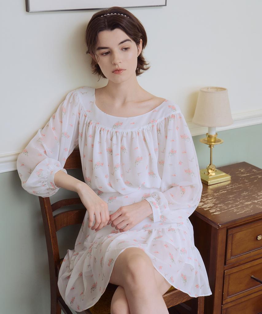 Aiseugadeuneiogongpal Splendeur De La Rose Print Skirt