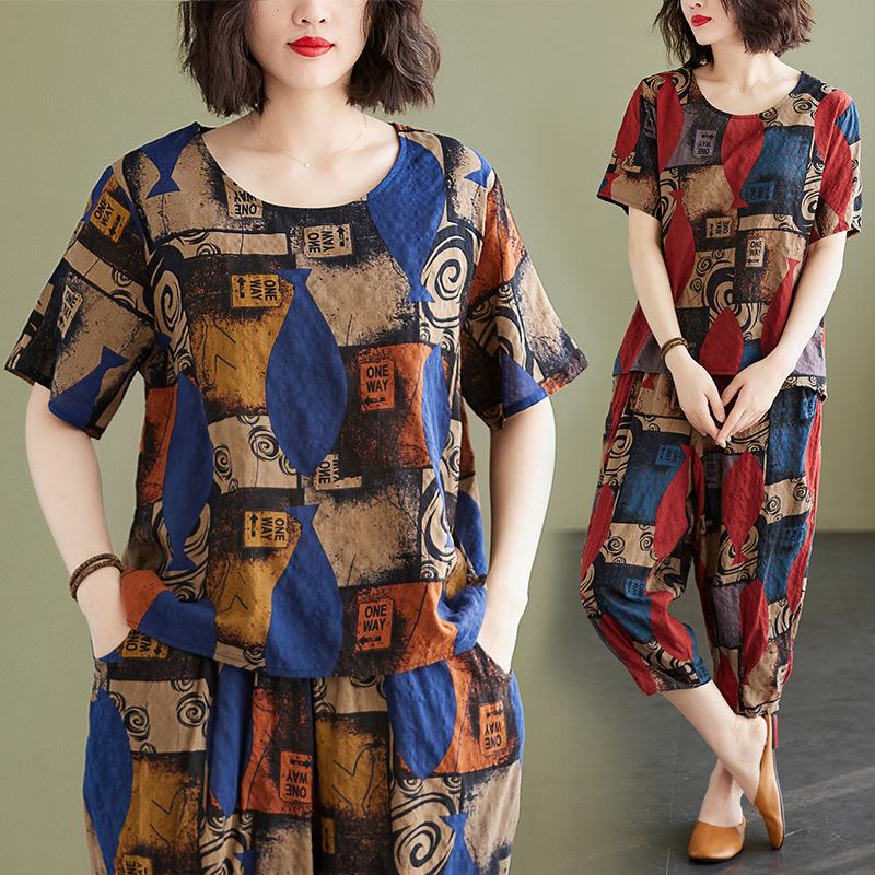 Plus-size women's summer new artistic vintage cotton print short-sleeve top with three-quarter pants, loose set for women