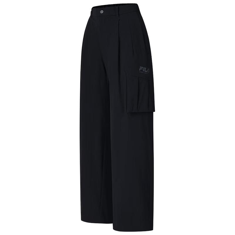 

FILA Women s Loose Straight-Leg Cargo Pants M