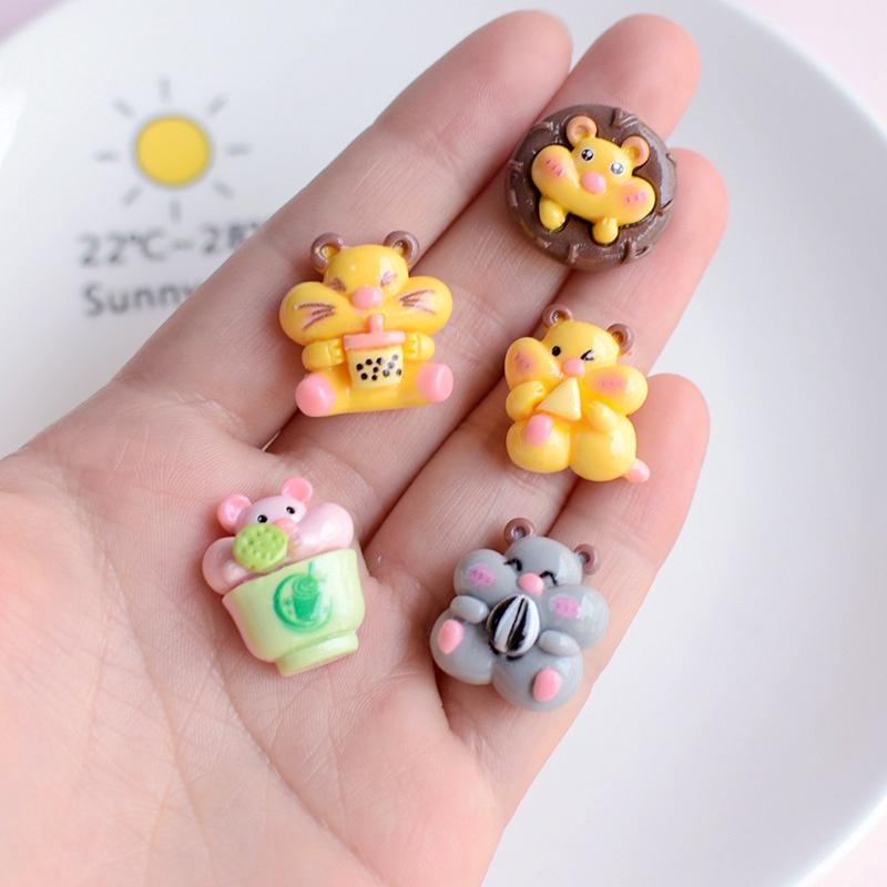 10Pcs New Cute Resin Mini Cartoon Squirrel Series Flat Back Scrapbooking DIY Jewelry Craft Decoration