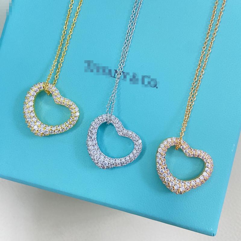Collar con Colgante de Corazón de Plata de Ley 925 para Mujer Familia T con Diamantes y Esmalte, Cadena Clavicular Azul Clásico, Colgante para Mejor Amiga