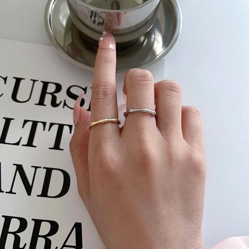 Elegant Bamboo Couple Rings: Women's Trendy, Stylish, and High-End Fashion for Index or Pinky Finger.