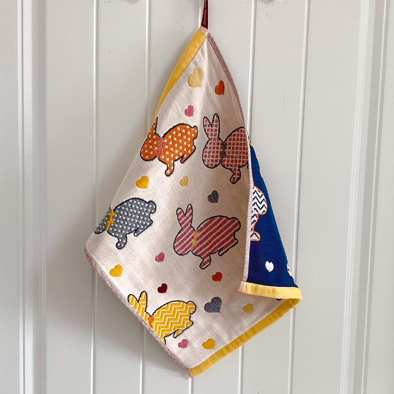 

Детское полотенце, мягкое, приятное на ощупь, 4-слойное, удобное, не раздражающее чистку кожи, хлопковое полотенце для лица с различными принтами для детского сада