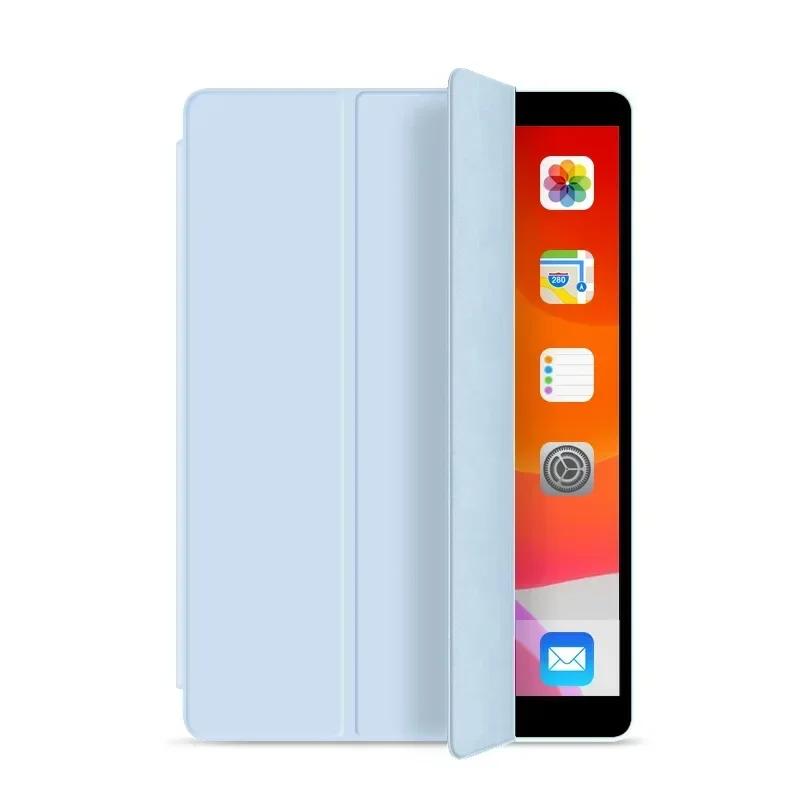 Voor Samsung Galaxy Tab A8 TPU Drievoudige Magnetische Tablethoes Funda voor Samsung Tab A8 10.5 SM-X200/SM-X205 Beschermhoes Tab A8 10.5in hemelsblauwe kleur