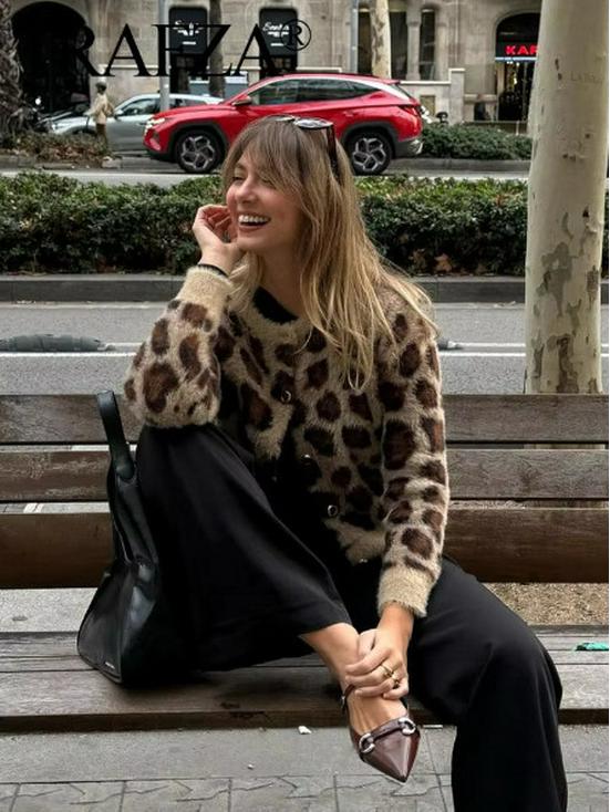 European & American Women's Round Neck Animal Print Faux Fur Knitted Cardigan Coat - Winter Collection