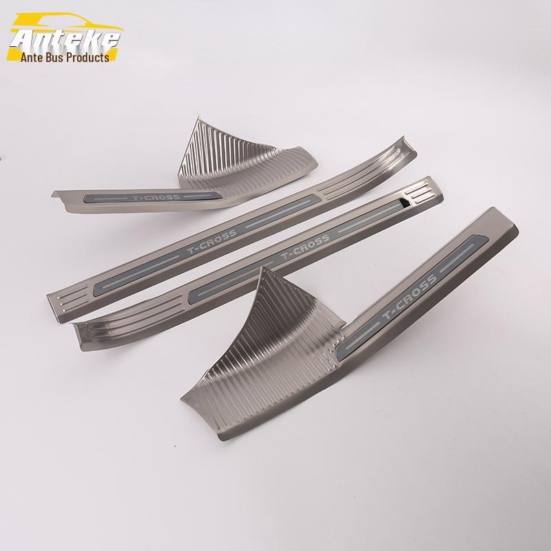 T-CROSS 19 Zierleistensatz: Einstiegsleisten, Stoßfänger Kofferraum Willkommen Pedal Aufkleber