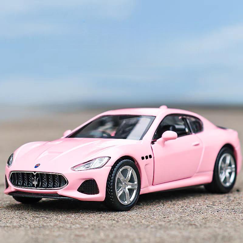 Maserati GranTurismo MC Coupe Simulation Diecast & Toy Vehicle Pull Back & Doors Open RMZ City 1:36 Alloy Car Model Gifts For Children