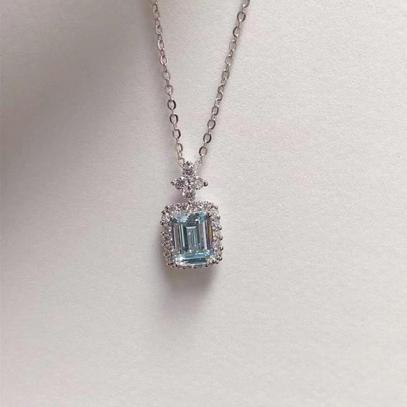 Chic Perfume Bottle Pendant Necklace Colorful Gem Clavicle Chain Women