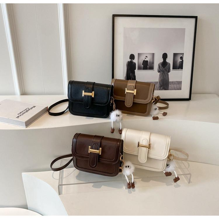 2023 Winter New Bag Female Trendy Fashion Shoulder Bag Casual Niche Small Square Bag Korean Personality Diagonal Cross Bag
