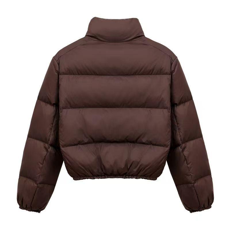 La nuova giacca da donna autunnale e invernale a tinta unita corta stile Kendou è alla moda, spessa e calda, con cerniera, imbottita e trapuntata.