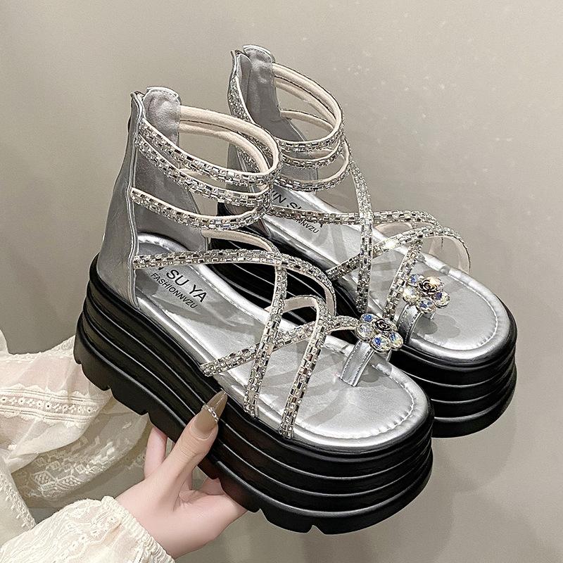 

With skirt sandals women s new retro versatile small platform shoes 34 серебряный
