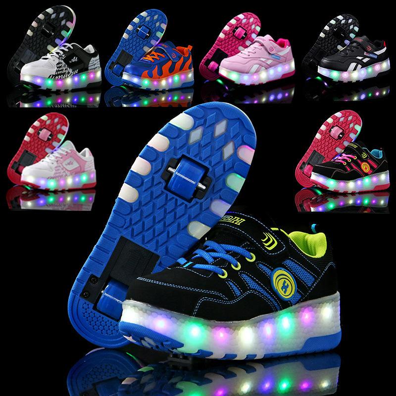 New Boys Vibrating Luminous Shoes Girls Fashion Double Wheel Runaway Shoes Children's Shoes with Wheels 2025