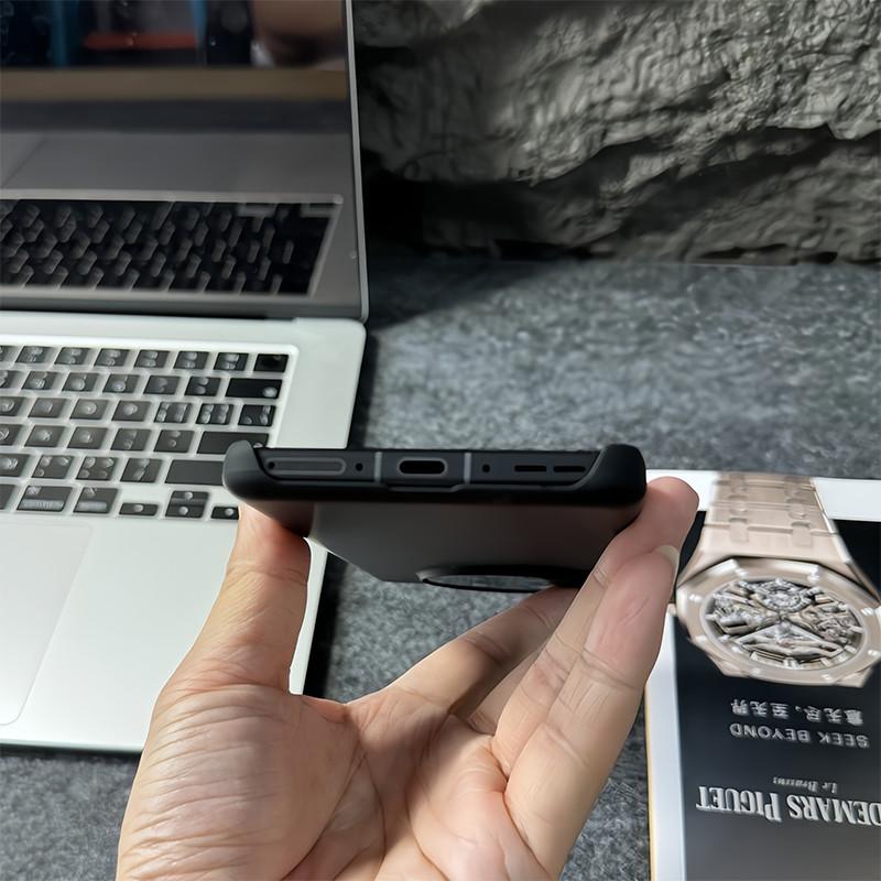 Mikro Matowe Twarde Etui na Telefon Odporne na Odciski Palców Półowinięte Odporne na Wstrząsy Pokrowiec dla OnePlus Ace 6 6T 5 Pro 15 13 13T 13R 12 Ace 3V 2V