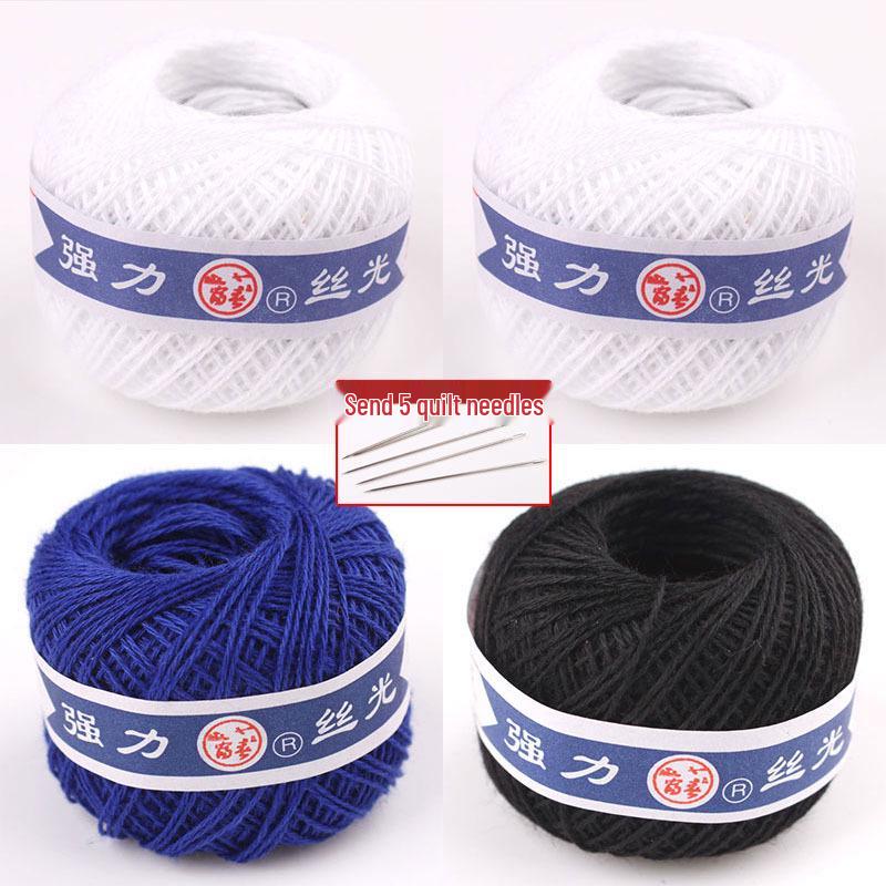 Thickened Cotton Thread Quilt Needle for Handcrafting: Red Duvet Cover, White Vintage Darning Ball
