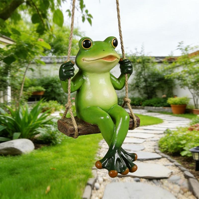 Swinging Frogs Garden Figurine, Resin Hanging Yard Decors for Patios Porch Balconies Tree Branch Plant Area and Mini Landscape, Collectible Ornament