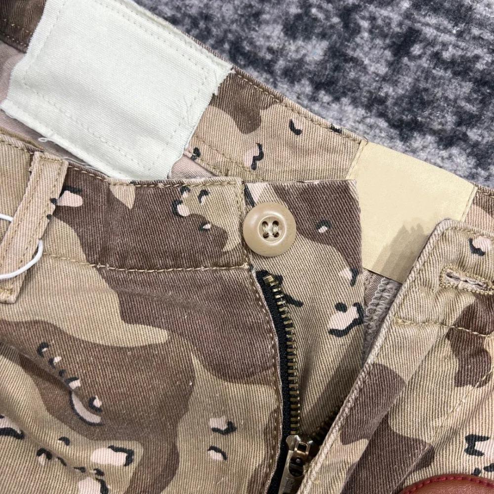 ZYLLO Summer Fashion Camouflage Splicing Leather Letter Washed Retro Knee Jeans Men Women Shorts