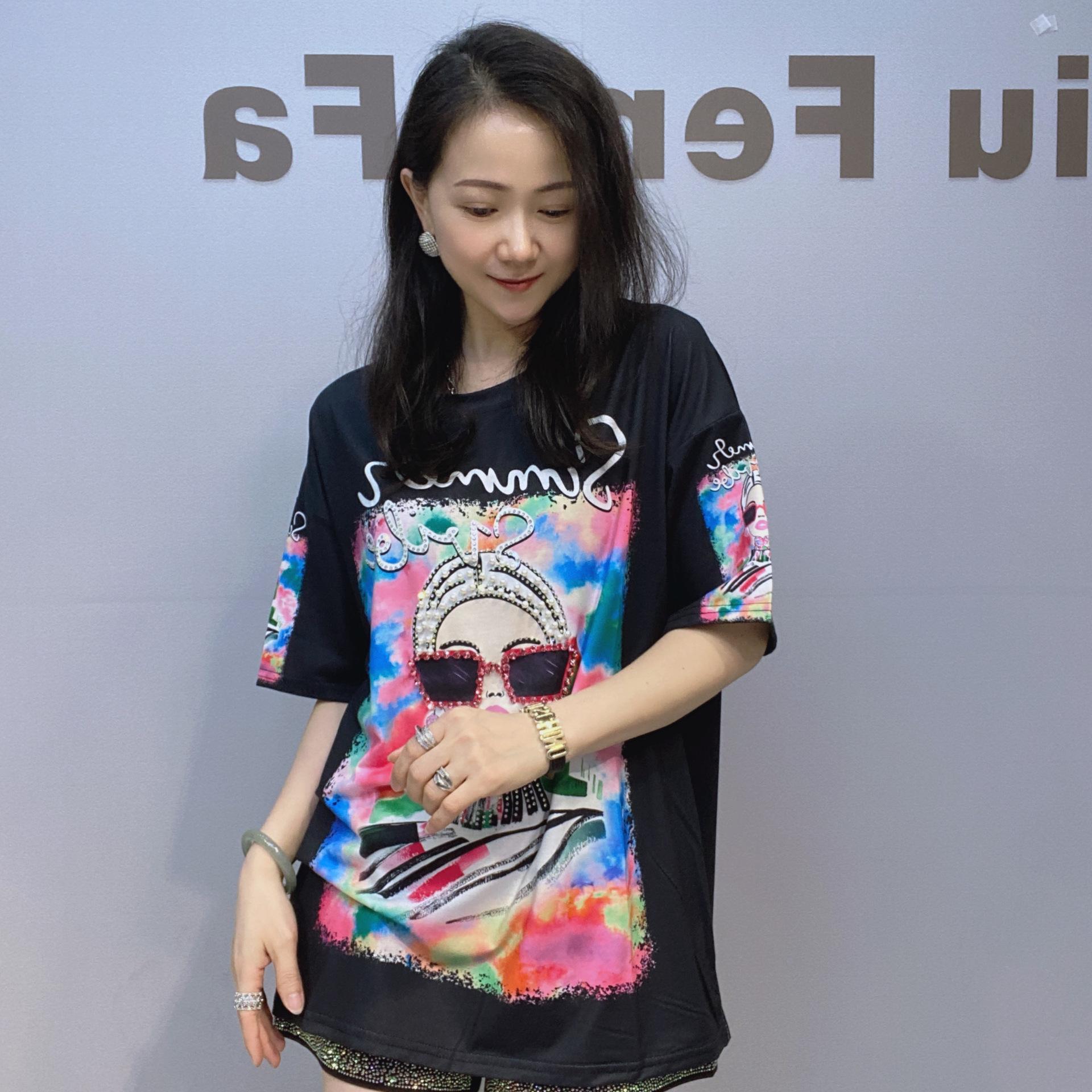 

Модные футболки с принтом для женщин, летняя одежда, повседневные топы с коротким рукавом с мультяшным узором, отделка горячими бриллиантами, бисером One size