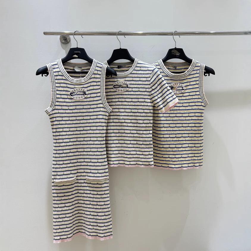 Gestreiftes ärmelloses Stricktop mit Stickerei für Frühling/Sommer