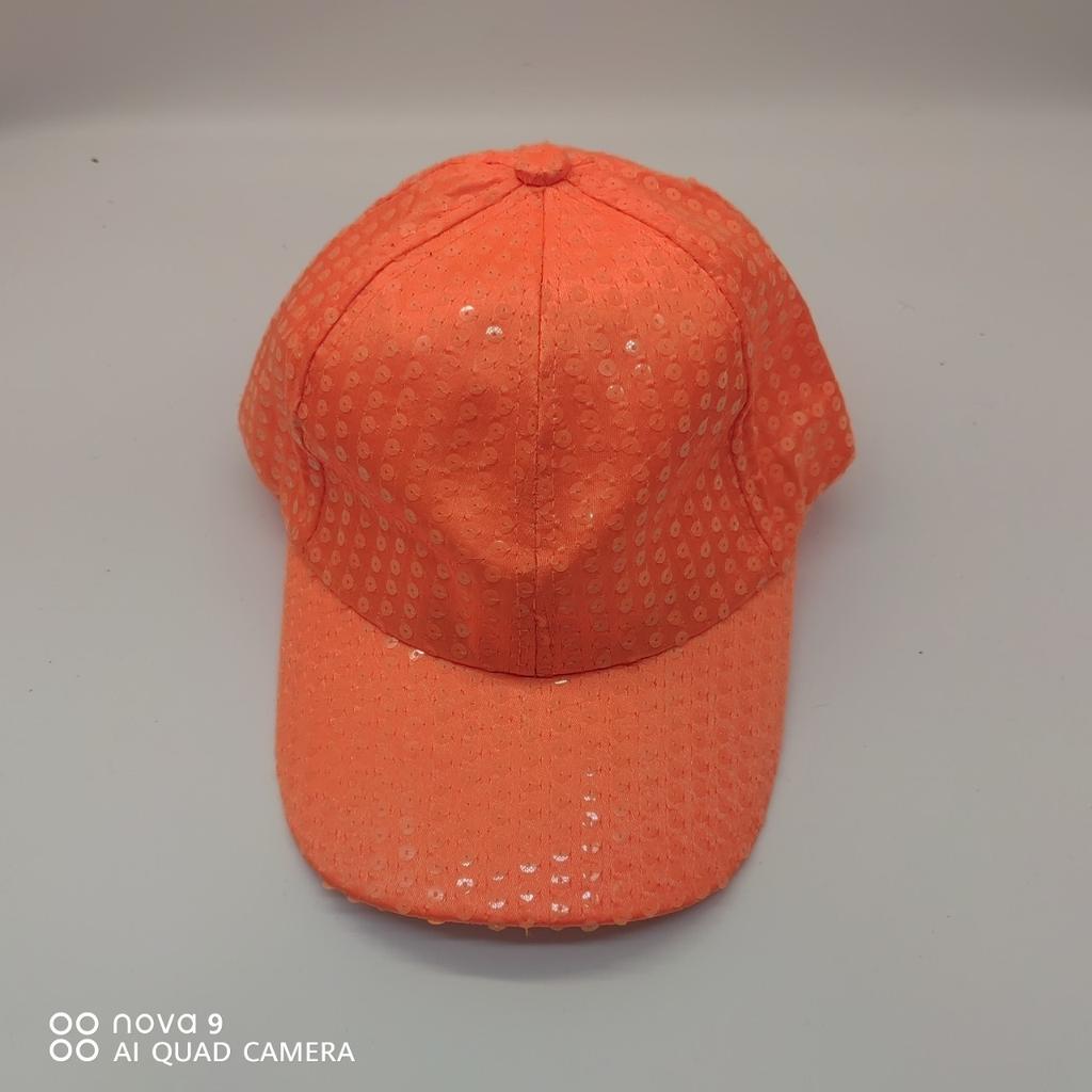 Adult Performance Fluorescent Sequin Baseball Cap Common Fabric Feature for Night Parties and Stage Use