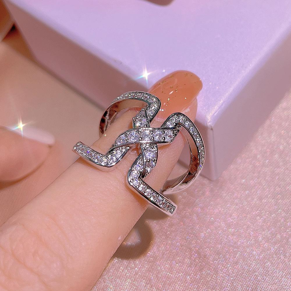 Sterling Silver Creative Geometric Ring for Ladies Zircon Irregular Ring Party Birthday Jewelry Gift