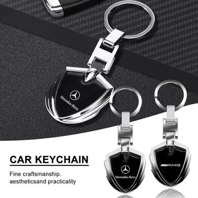 1 Adet Araba Amblemi Styling Metal Anahtarlık Kalkan Şekilli Anahtarlık Mercedes Benz AMG W203 W206 W220 W205 W211 W212 W201 W210 W168 GLC İçin